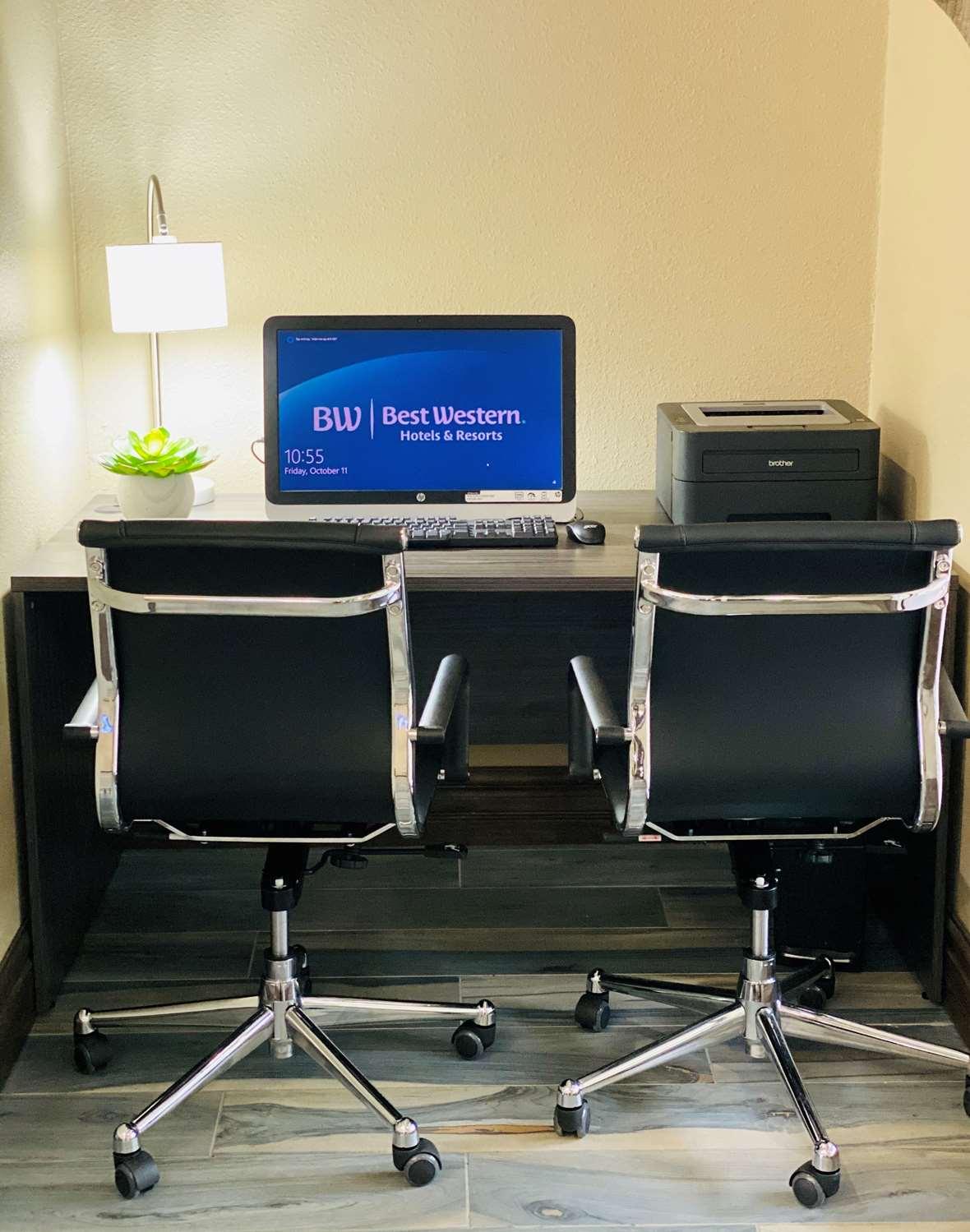Best Western Near Lackland Afb Seaworld San Antonio Bagian luar foto