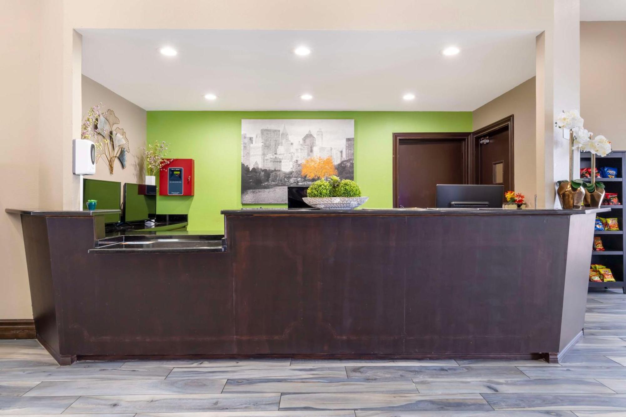Best Western Near Lackland Afb Seaworld San Antonio Bagian luar foto